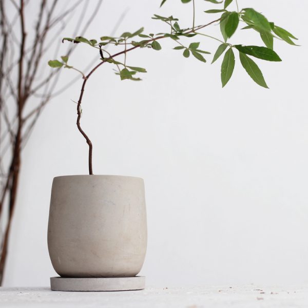 Round cement flower pot - Image 2