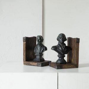 Home Living Room Creative Resin Artifacts